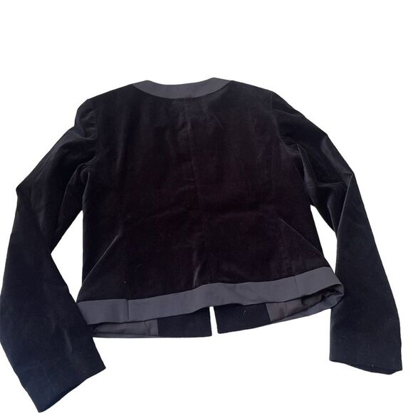 Ann Taylor Black Velvet Blazer Jacket Hook Closure Size 2 - Picture 3 of 12
